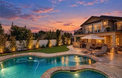 445 Somerset Circle, Corona, CA 92879