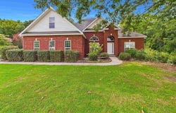 115 Dora Lane, Byron, GA 31008