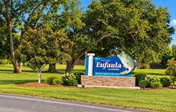 221 Pebble Beach Drive, Eufaula, AL 36027