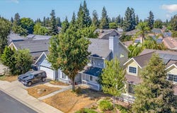 673 Bedford Avenue, Clovis, CA 93611