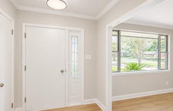 9334 W Damuth Dr, Baton Rouge, LA 70815