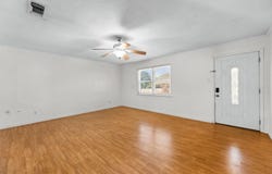 218 Threll, Palestine, TX 75803