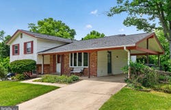 15800 KERR RD, LAUREL, MD 20707
