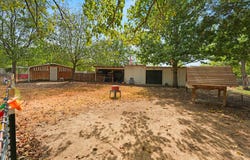 102 Old Pecan, Ennis, TX 75119
