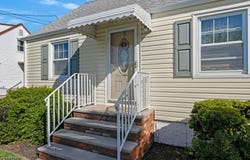 55 Eiseman Ave, Piscataway Twp., NJ 08854-6094