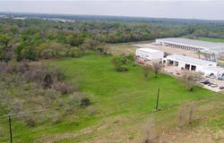 N Texas, Bryan, TX 77803
