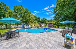 7 Hewlett Avenue, East Patchogue, NY 11772