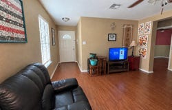 230 New Country Rd, Kyle, TX 78640