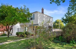 3476 S Ahmedi Ave, Milwaukee, WI 53207