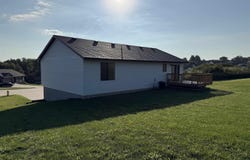 619 W Valley Drive, Carroll, IA 51401