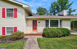 304 PINE Circle, SEVERNA PARK, MD 21146