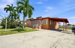 636 E 48th St, Hialeah, FL 33013