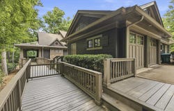 1041 LOCKETS TRAIL, Greensboro, GA 30642
