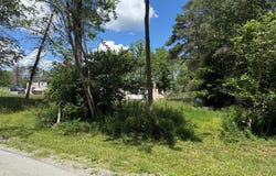 1339 Camp Drive, Windber, PA 15963