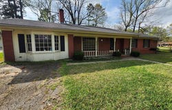 3706 S Chestnut, Lufkin, TX 75901