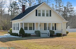 20 Pine Hall Road, Mathews, VA 23109