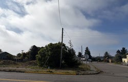 312 S WALL St, CoosBay, OR 97420