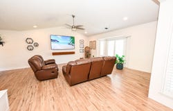 952 Holly Avenue, Clovis, CA 93611