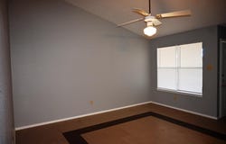 817 Lexington Rd, Elgin, TX 78621
