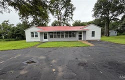 1349 County Highway, Parma, MO 63870