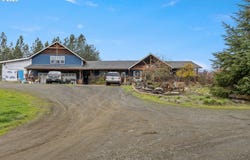 1907 W DUKE Rd, Sutherlin, OR 97479