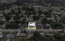 215 Palm Avenue, FL 33823