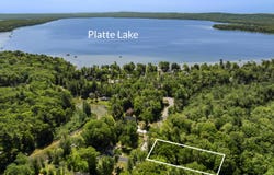 5328 Birch Trail, Honor, MI 49640