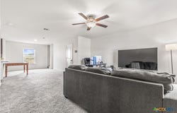 304 Hyacinth Way, Jarrell, TX 76537