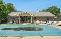 2704 E Phillips AVE, Sallisaw, OK 74955