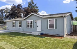 625 N 16TH St, CottageGrove, OR 97424