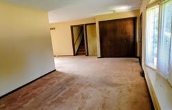 2315 Mallard Dr, FREEPORT, IL 61032