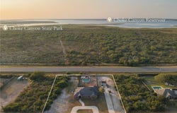146 Lakeview Trace, Three Rivers, TX 78071