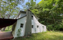 2332 Mile Fork Road, Charleston, WV 25312