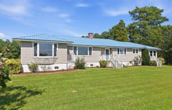 835 Foreman Ln., Belhaven, NC 27810