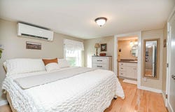 18 Seabreeze Drive, North Hampton, NH 03862