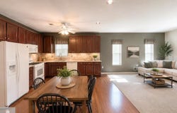 6 Holly Manor Court, Helmetta, NJ 08828
