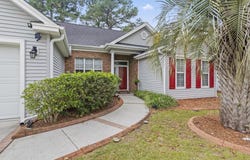 206 Glenwood Dr., Conway, SC 29526