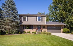 905 Hampton Drive, Macedonia, OH 44056
