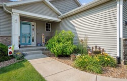 800 Bowhunter, Marion, IA 52302