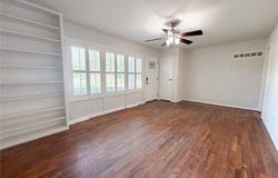 238 W Skyline Drive, Ballwin, MO 63011