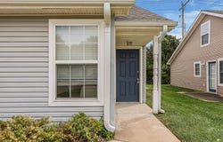 2424 Walden Lane, Manhattan, KS 66502
