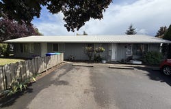 1760 SE 9TH St, Gresham, OR 97080