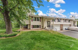 3836 Laurel Court, Eagan, MN 55122