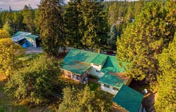 114 Bayview Rd, Athol, ID 83801
