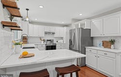 870 TWIN HARBOR Drive, ARNOLD, MD 21012