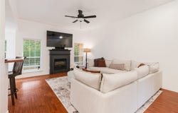 139 Parc Ouest Drive, Paris, TX 75460