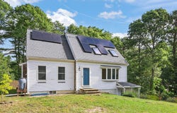 9 Beachwood Road, Bourne, MA 02532