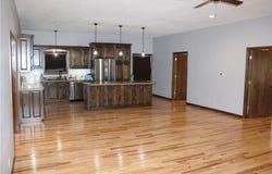 455 S Highway 7, Girard, KS 66743