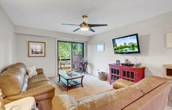102 Mariners Way, Copiague, NY 11726
