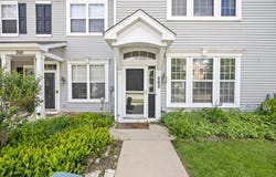 262 Springbrook Trail S, Oswego, IL 60543